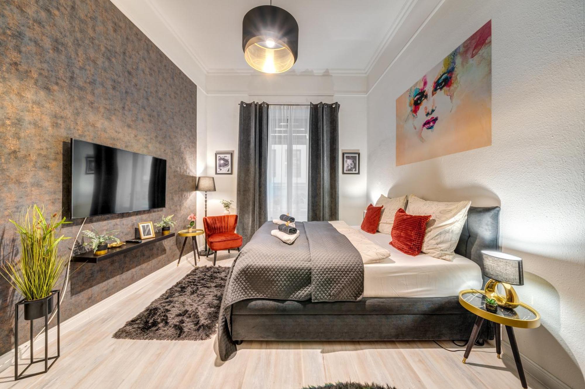 Sweet Dreams At Opera House Downtown Apartmán *
